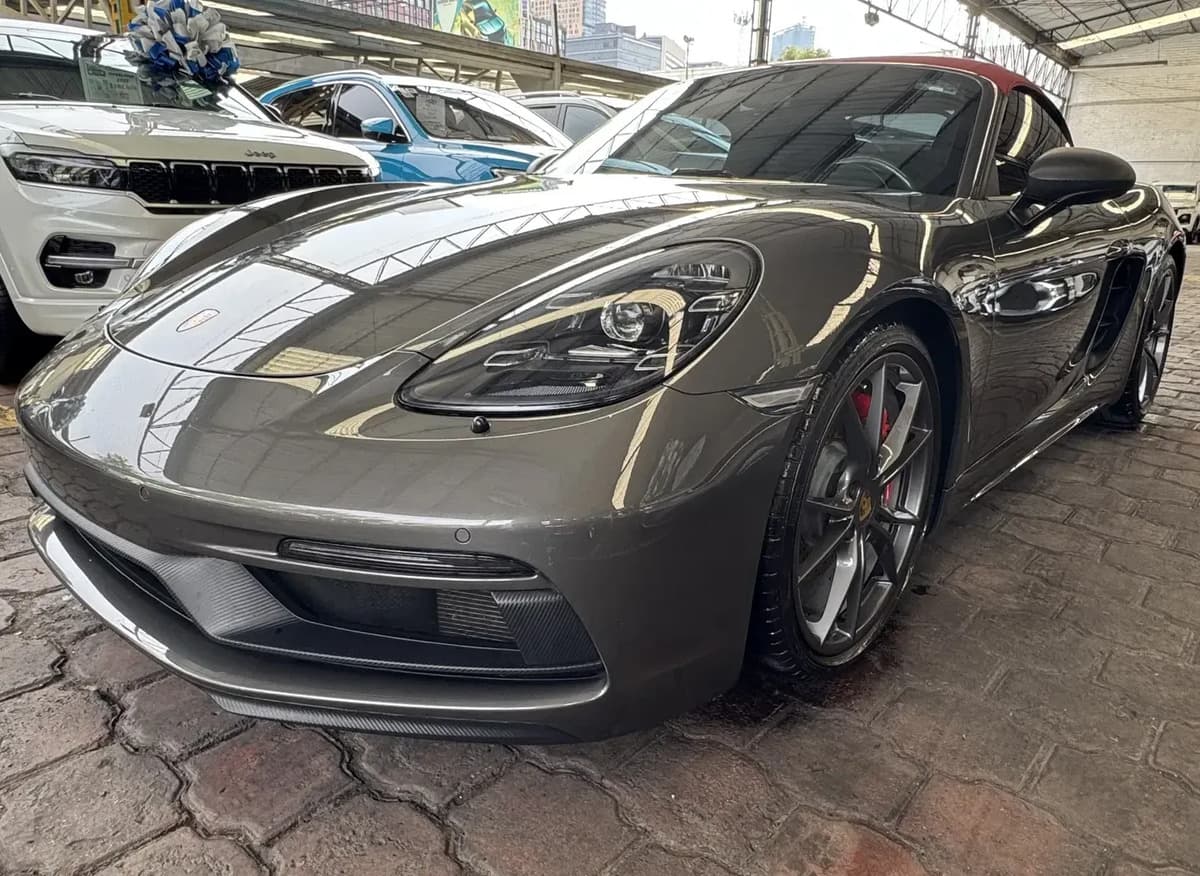 Porsche Boxster — foto 1 de 21